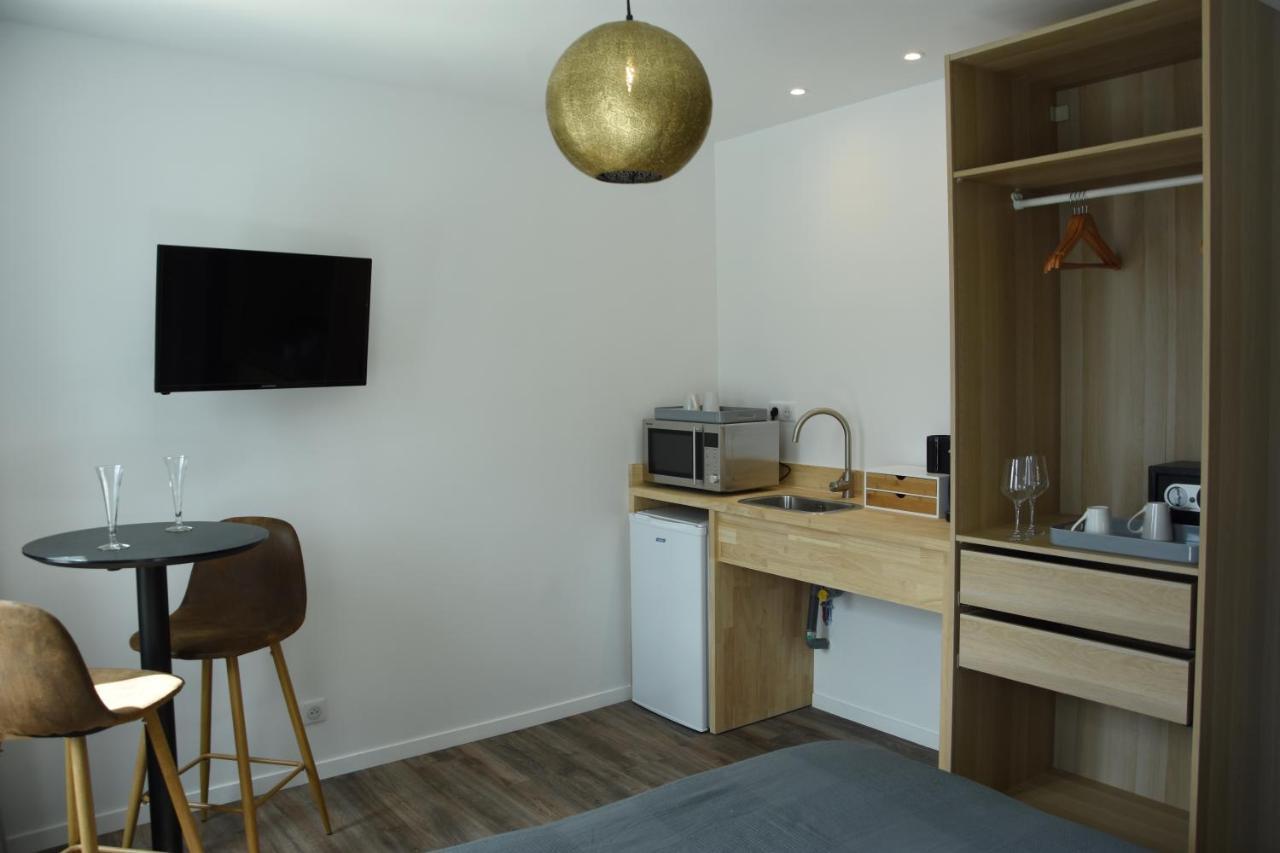 Nuit Sur Le Pont 4 Apartment Landerneau Exterior foto